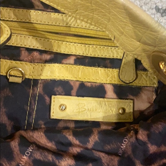 💕 B. Makowsky yellow leather large tote bag 💕 - Picture 13 of 16